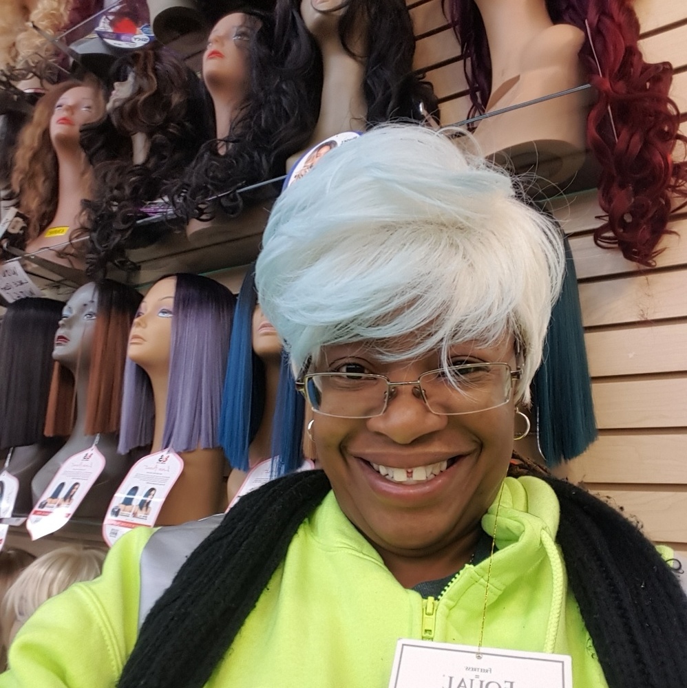 Meet your Posher, Sydne